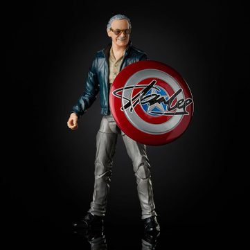 Hasbro выпустит фигуру основателя империи Marvel Hasbro выпустит фигуру основателя империи Marvel