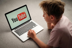 YouTube ���������� � �������� �������� �������� � ��������� ����������