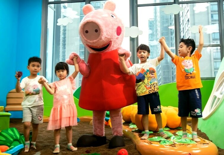 В Китае открылось «игровое» кафе Peppa Pig В Китае открылось «игровое» кафе Peppa Pig