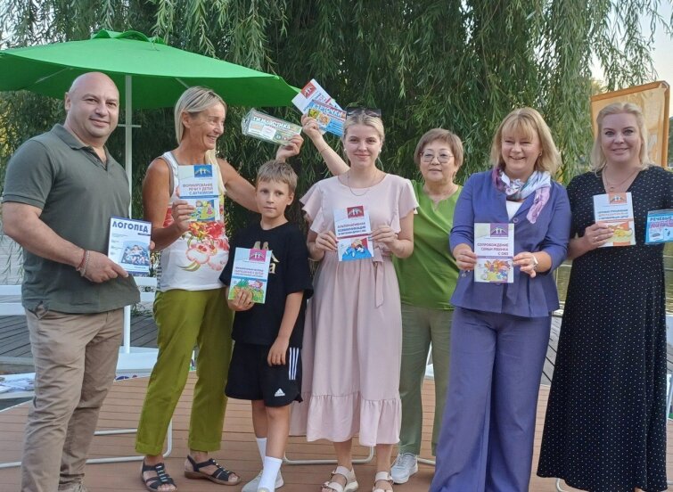 «ТЦ СФЕРА» и логопеды-практики приняли участие в фестивале «Лето в Москве» «ТЦ СФЕРА» и логопеды-практики приняли участие в фестивале «Лето в Москве»