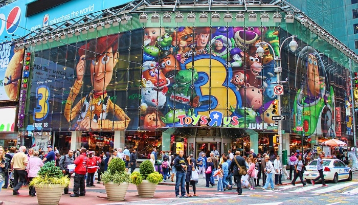 Toys R Us вошел в Топ-10 самых ожидаемых в России брендов Toys R Us вошел в Топ-10 самых ожидаемых в России брендов
