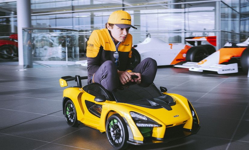 �������� McLaren Senna ���������� � ������� �������������