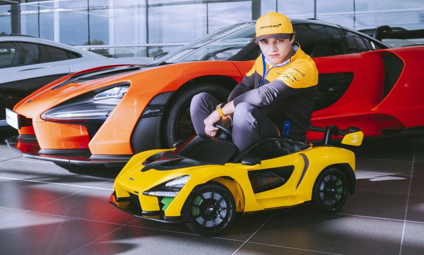 �������� McLaren Senna ���������� � ������� �������������