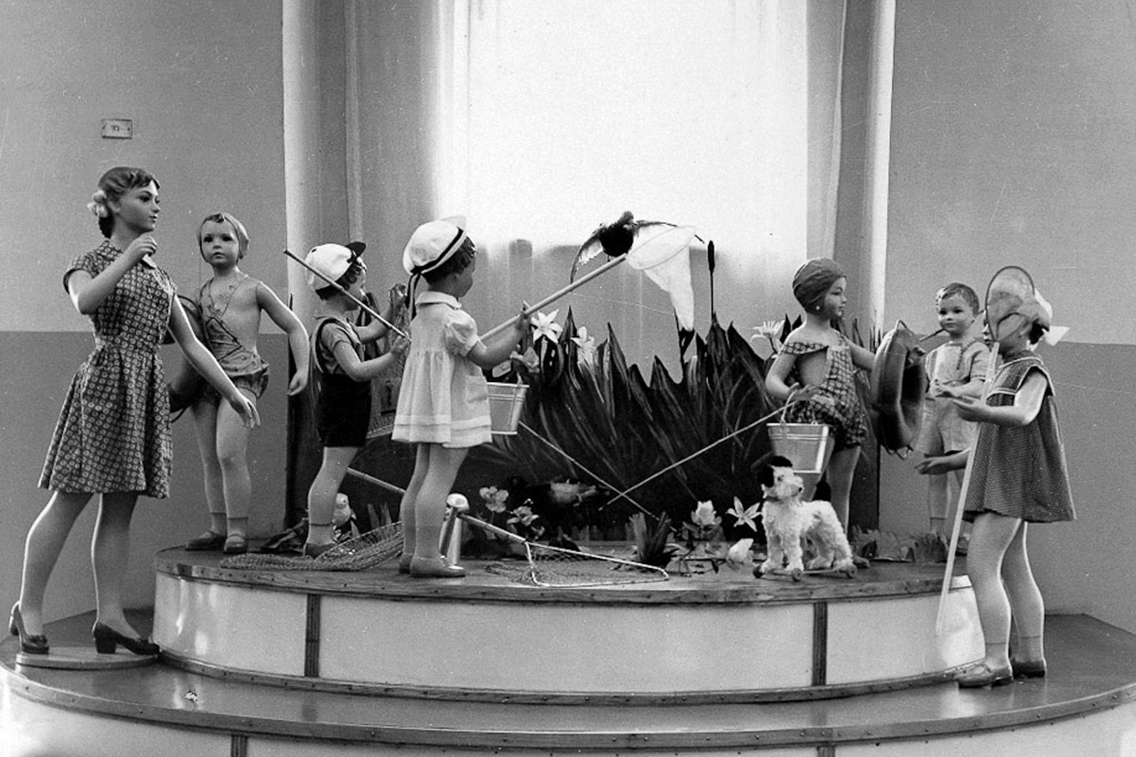 ЦДМ на Лубянке — 66 лет: Главархив опубликовал документы об истории магазина ЦДМ на Лубянке — 66 лет: Главархив опубликовал документы об истории магазина