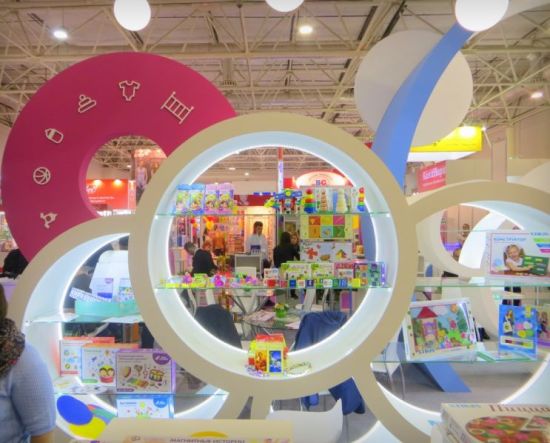        Road Show Russian children′s products industry  