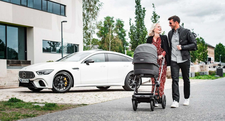 ������������ �������� ������� ������� Mercedes-AMG