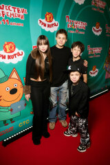  ,  ,  ,         « .   »