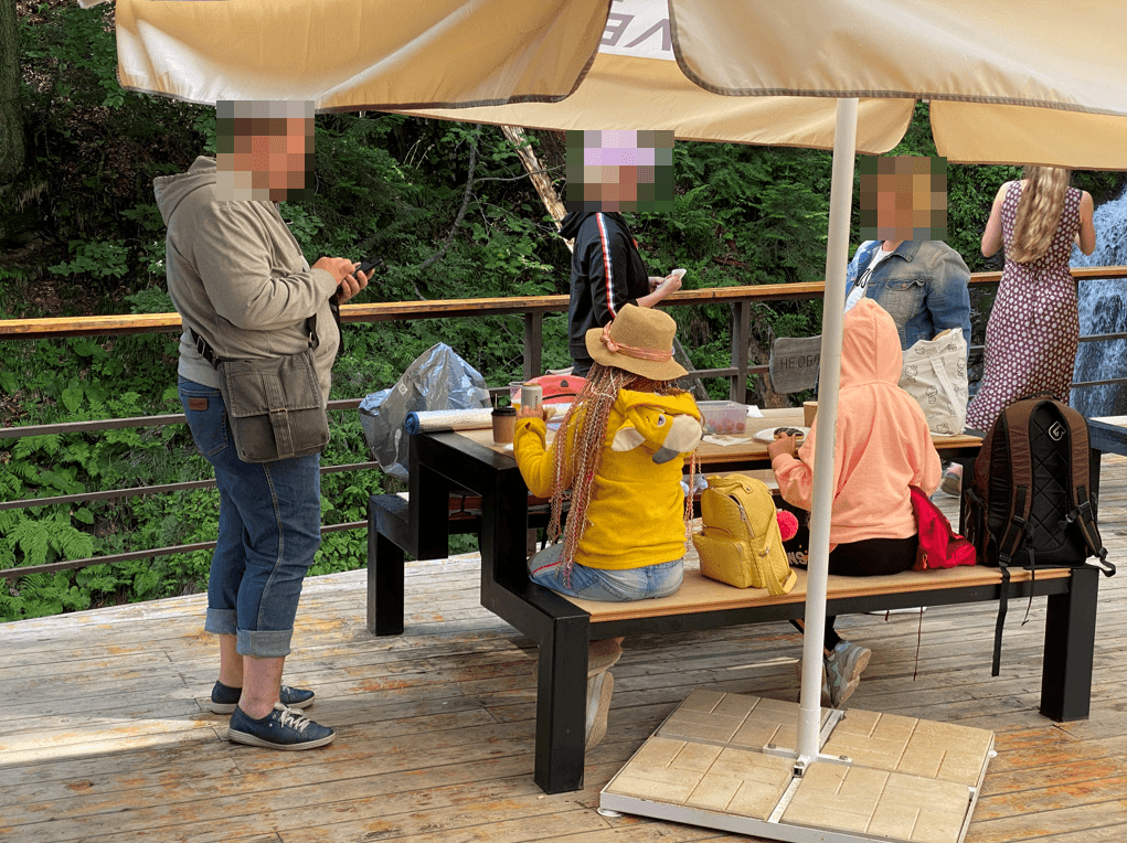 Как мы придумали Кофтёнышей: от игрушки-кофты до бренда необычной одежды Как мы придумали Кофтёнышей: от игрушки-кофты до бренда необычной одежды