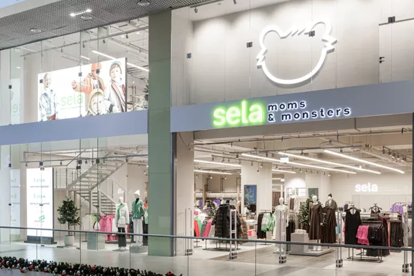 SELA moms & monsters открыли первый двухэтажный магазин SELA moms & monsters открыли первый двухэтажный магазин