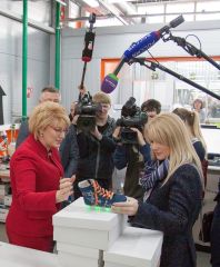 В Москве открыли уникальную фабрику по производству ортопедической обуви В Москве открыли уникальную фабрику по производству ортопедической обуви