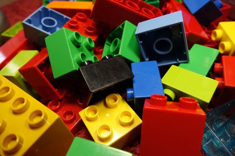&laquo;Lego&raquo;: �� ������������� � ������ � ���������