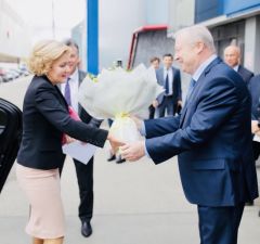 Конгресс индустрии детских товаров освещает подготовку к «Десятилетию детства» Конгресс индустрии детских товаров освещает подготовку к «Десятилетию детства»