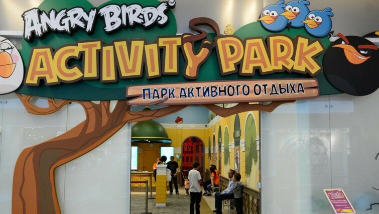 ������� ���� Angry Birds � ���������� ��������� � ��������