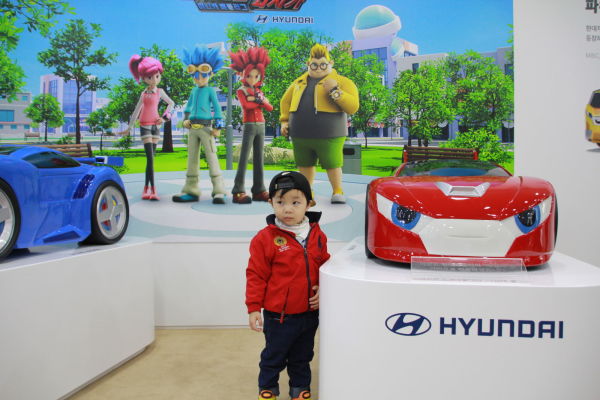 �������� ���������: Hyundai � ���� WatchCar �� Seoul Motor Show 2017