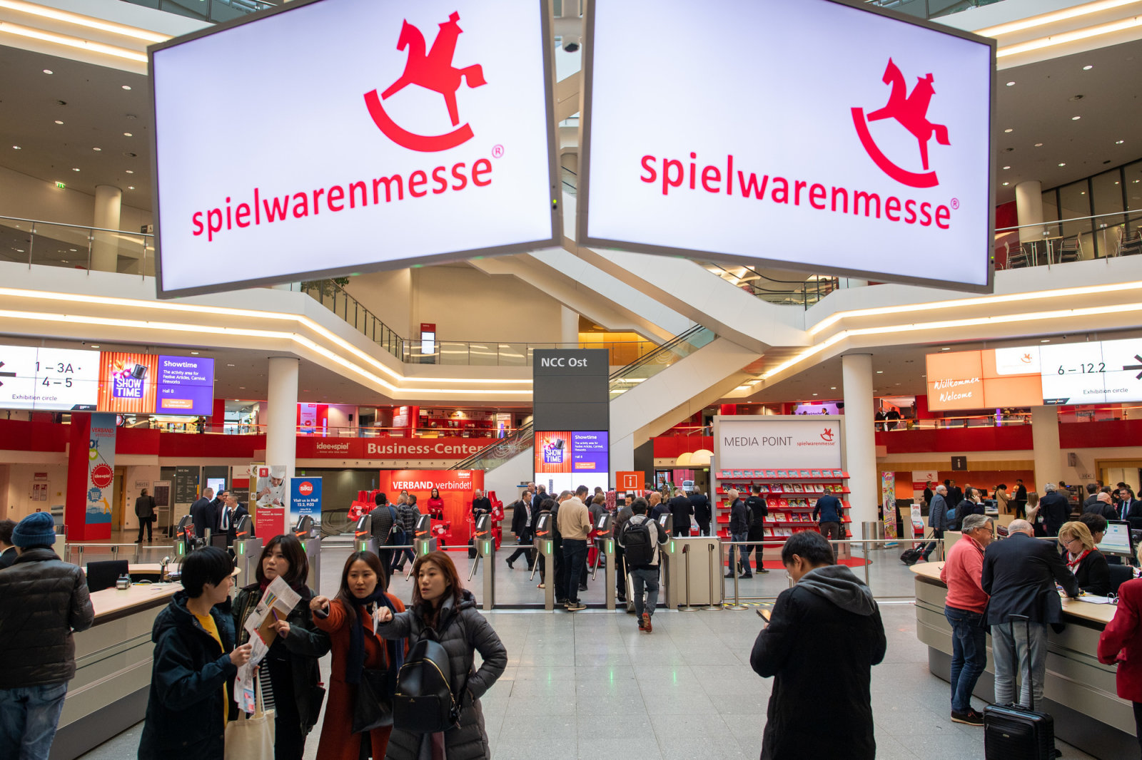 72-� �������� Spielwarenmesse: ������� ��� �����!