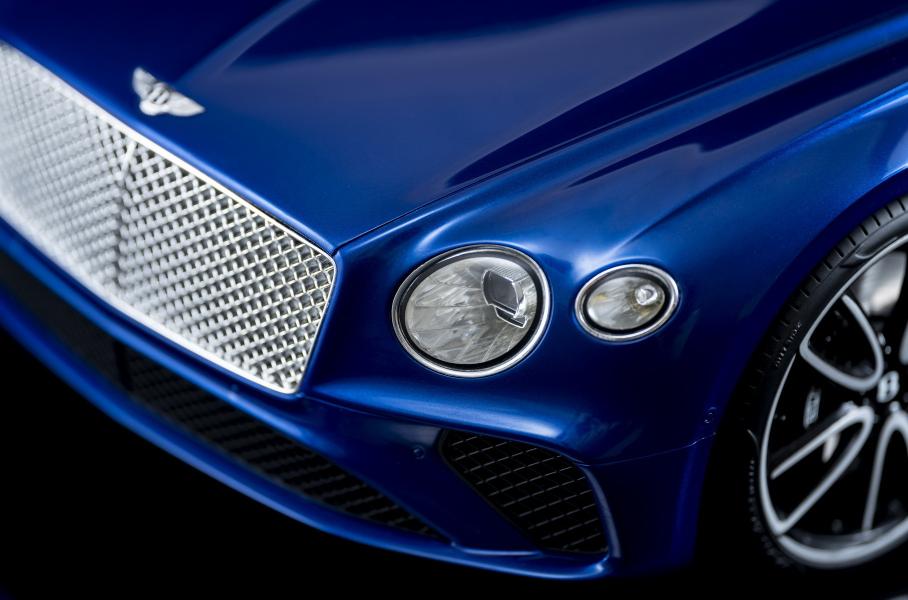 Bentley выпустила игрушечное купе по цене настоящего Sandero Bentley выпустила игрушечное купе по цене настоящего Sandero