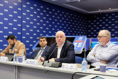 Заседание в ЦИК Партии ЕР на тему: «Все для детей: мир детских товаров и услуг» Заседание в ЦИК Партии ЕР на тему: «Все для детей: мир детских товаров и услуг»