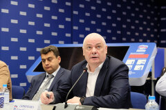 Заседание в ЦИК Партии ЕР на тему: «Все для детей: мир детских товаров и услуг» Заседание в ЦИК Партии ЕР на тему: «Все для детей: мир детских товаров и услуг»