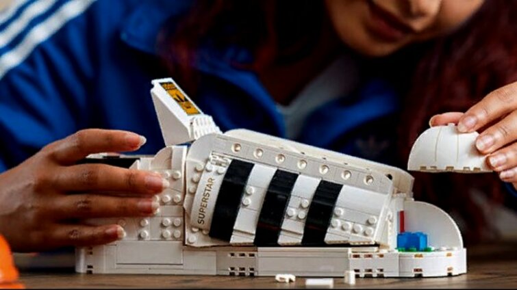 LEGO �������� ������ ������ &laquo;������� ��������� Adidas&raquo;