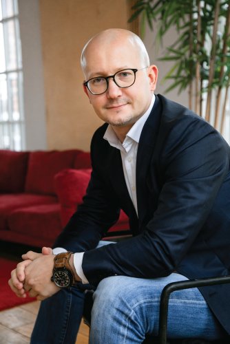 Денис Кулаков (BRAND4RENT): «Высокие ТВ-рейтинги не всегда гарантируют хорошие продажи» Денис Кулаков (BRAND4RENT): «Высокие ТВ-рейтинги не всегда гарантируют хорошие продажи»