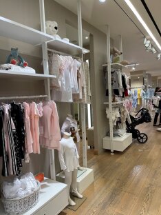 Елена Письменская (KIDS FASHION RETAIL): «Производители детской одежды адаптируются к изменениям рынка» Елена Письменская (KIDS FASHION RETAIL): «Производители детской одежды адаптируются к изменениям рынка»