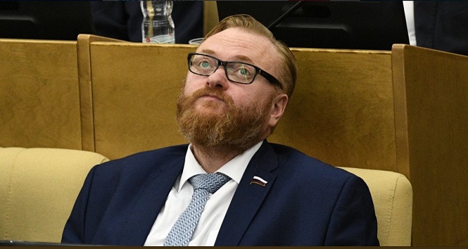 Милонов ополчился на детское шампанское и косметику Милонов ополчился на детское шампанское и косметику