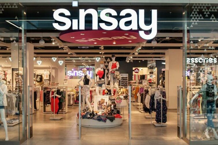 Детскую одежду и обувь польской марки Sinsay признали опасной и запретили продавать в Беларуси Детскую одежду и обувь польской марки Sinsay признали опасной и запретили продавать в Беларуси