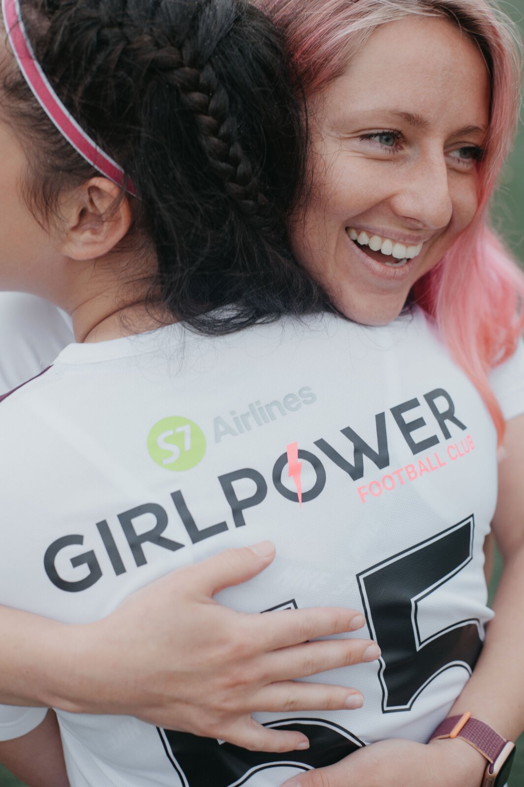 S7 Airlines и GirlPower дают “Шанс” перспективным молодым футболисткам со всей России
