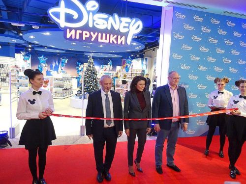 В ЦДМ на Лубянке открылся магазин «Disney Игрушки» В ЦДМ на Лубянке открылся магазин «Disney Игрушки»