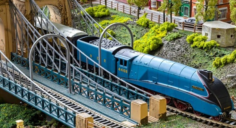 ������ ��� ������������� ������������� �������� ����� �� Hornby Railways ������ ������� �����������