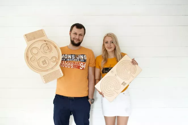 Neirotoys: как пара из Красноярска основала мастерскую нейротренажеров с самым большим ассортиментом в России Neirotoys: как пара из Красноярска основала мастерскую нейротренажеров с самым большим ассортиментом в России