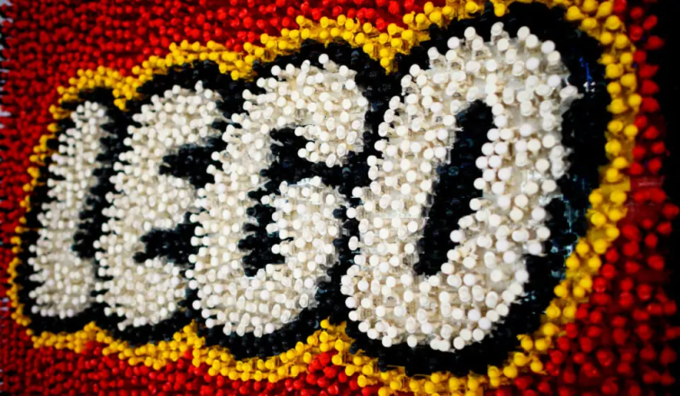Девид Бэкхэм собирает наборы LEGO. В чем заключается феноменальная популярность конструктора Девид Бэкхэм собирает наборы LEGO. В чем заключается феноменальная популярность конструктора