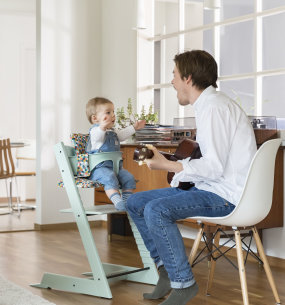Яркий, как весна! Легендарный стульчик Tripp Trapp® от Stokke в красно-коричневом и мятно-зеленом цветах Яркий, как весна! Легендарный стульчик Tripp Trapp® от Stokke в красно-коричневом и мятно-зеленом цветах