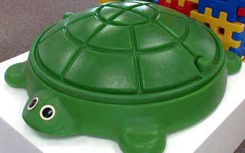 Американский производитель игрушек Little Tikes празднует 50-летний юбилей Американский производитель игрушек Little Tikes празднует 50-летний юбилей