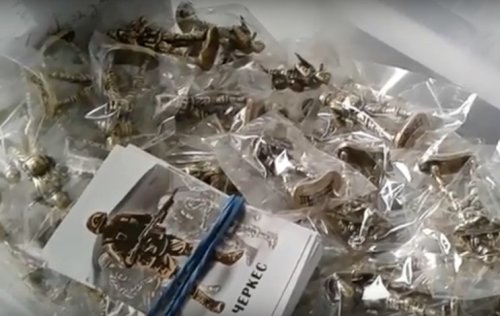 В Калининградской области делают “вежливых людей”, “Искандеры” и танки “Армата” В Калининградской области делают “вежливых людей”, “Искандеры” и танки “Армата”