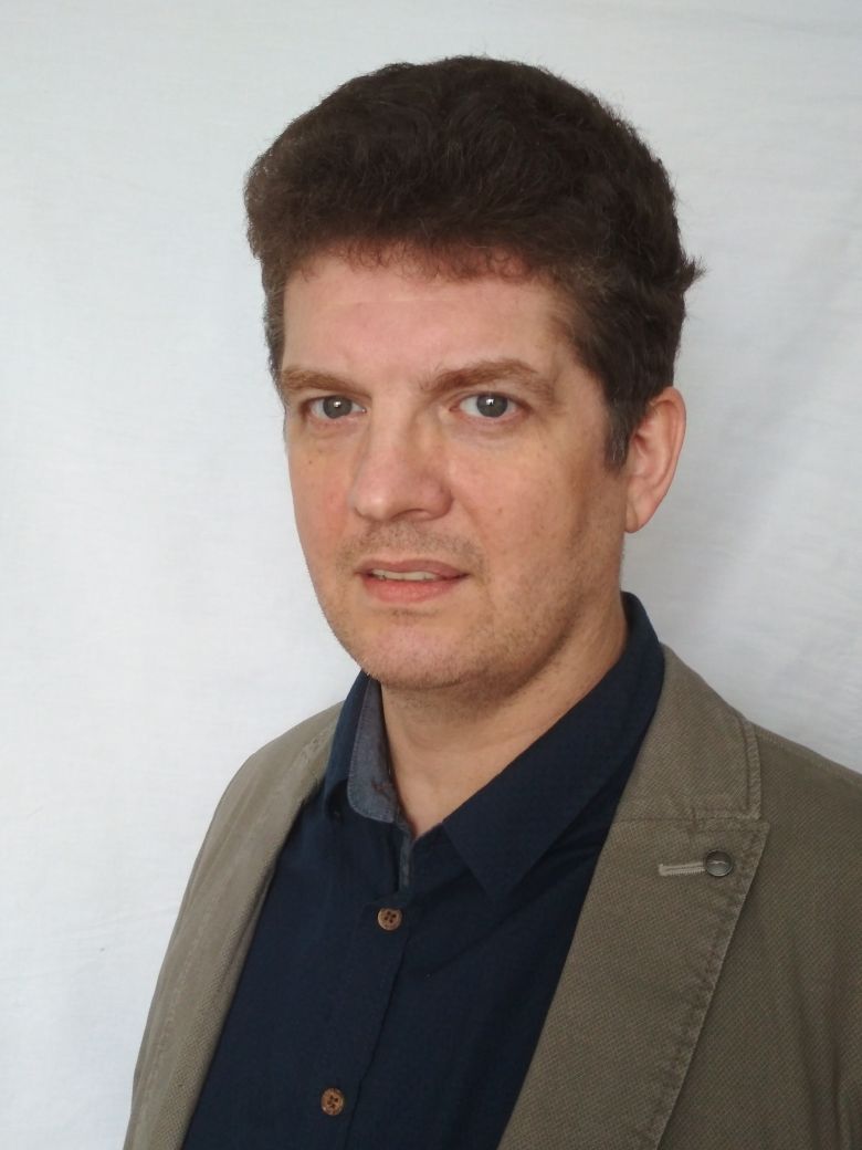 Андрей Шаповалов (DATA INSIGHT): «Интернет является необходимым каналом для успешного развития продаж» Андрей Шаповалов (DATA INSIGHT): «Интернет является необходимым каналом для успешного развития продаж»