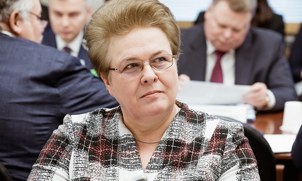 Ольга Окунева («Единая Россия»): Товары для детей должны стать доступнее Ольга Окунева («Единая Россия»): Товары для детей должны стать доступнее