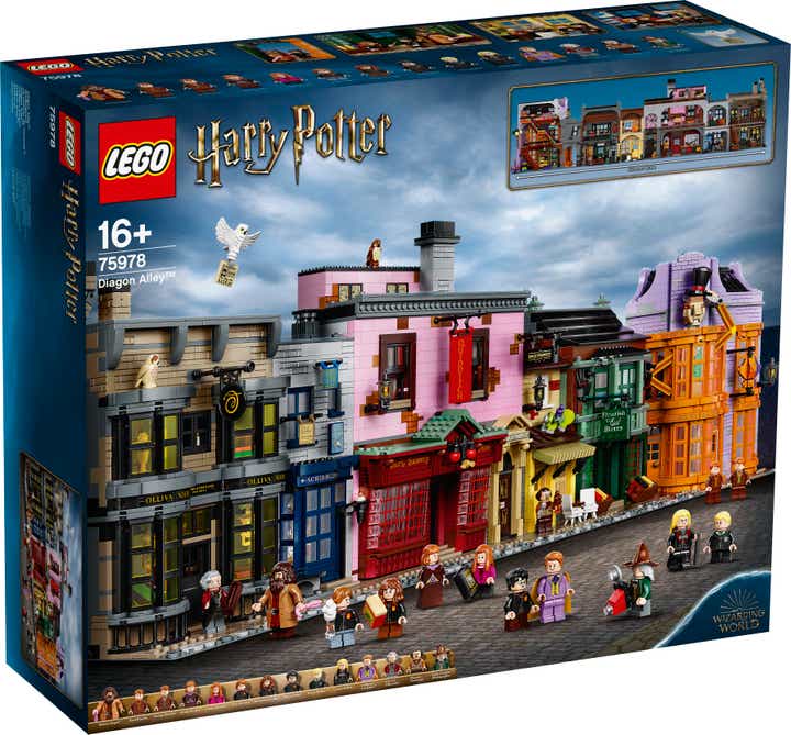 LEGO: набор по вселенной Гарри Поттера LEGO: набор по вселенной Гарри Поттера