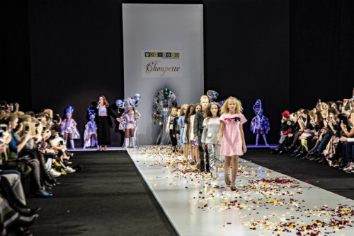 ���������� ����� ������� ������ Choupette �� Moscow Fashion Week 2018