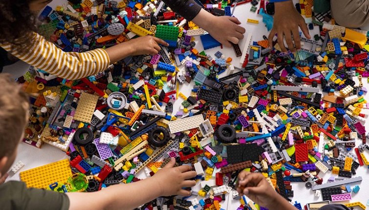 LEGO Group �������� ����������� ����� �� ���� �������� ������������ ������ ������������