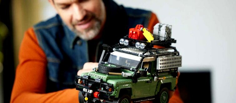 LEGO в честь юбилея Land Rover Defender выпустила специальный конструктор LEGO в честь юбилея Land Rover Defender выпустила специальный конструктор