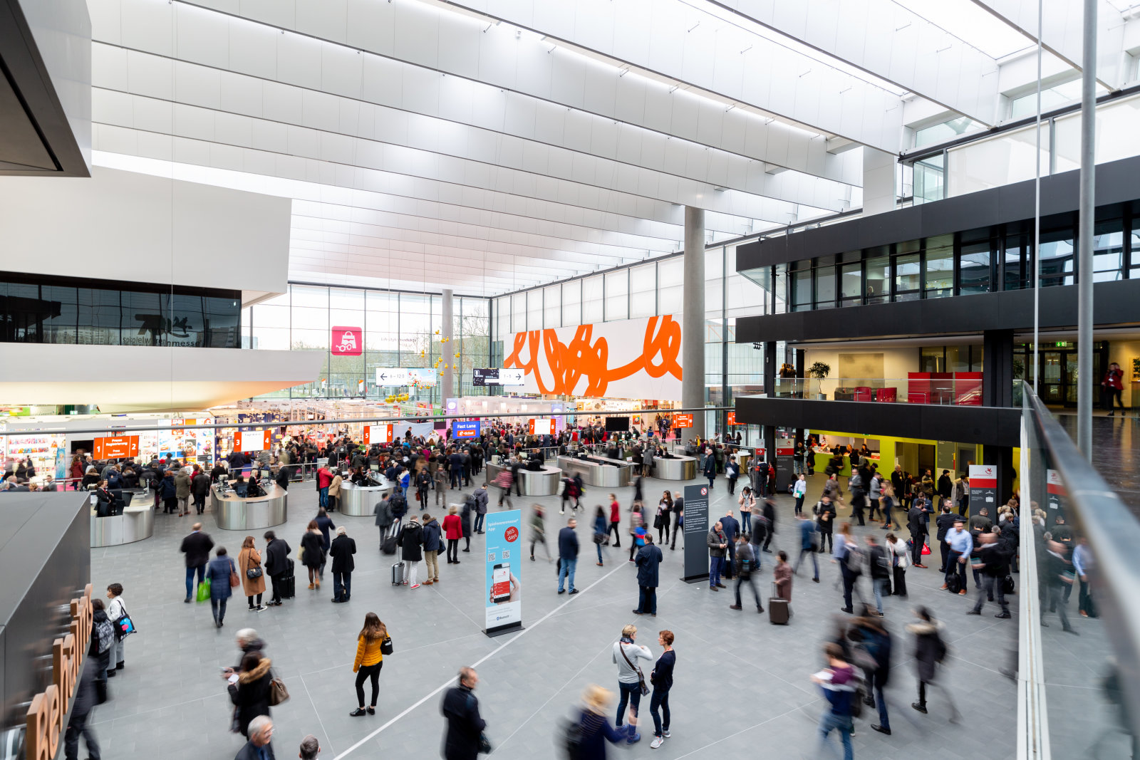 �������� Spielwarenmesse ��������� ������ ����� ������� ���